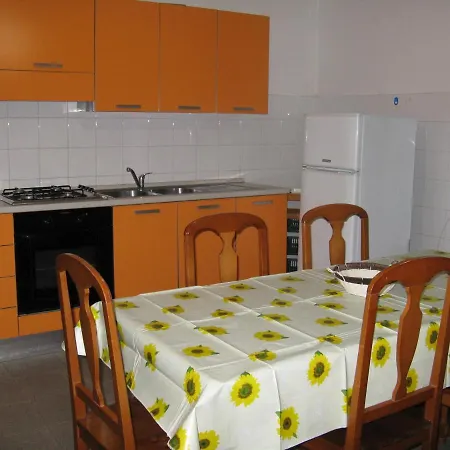 Borgo *