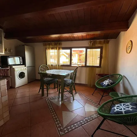 Apartment Borgo Spiaggia Isola Rossa *