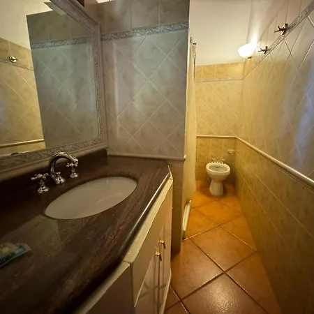 Borgo Spiaggia Isola Rossa Apartment *