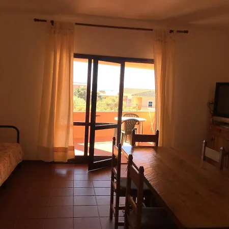 Apartment Borgo Spiaggia Isola Rossa *