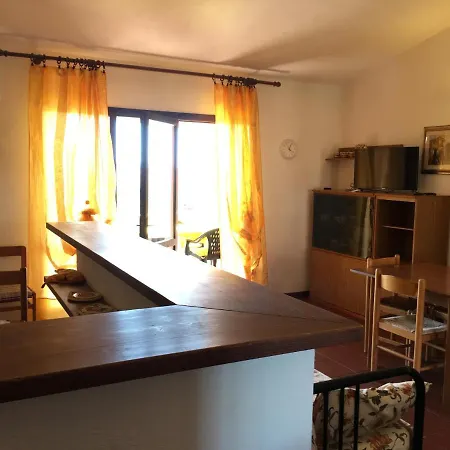 Borgo Spiaggia Isola Rossa Apartment Isola Rossa