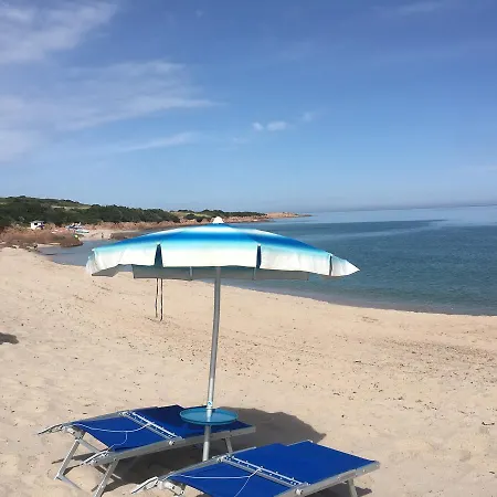 Borgo Spiaggia Isola Rossa * Isola Rossa