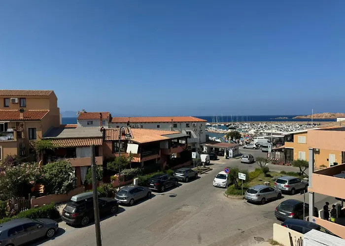 Borgo * Isola Rossa (Sassari)